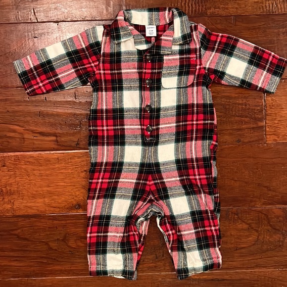 5 Holiday One piece Flannel Outfit Bundle, 3-6 months - Picture 3 of 6